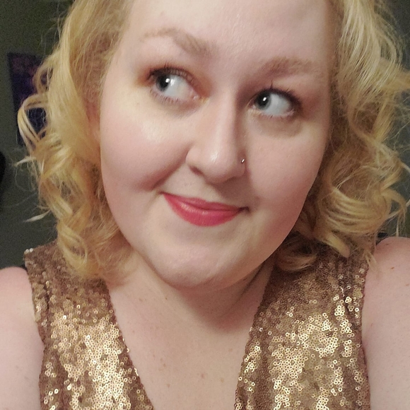 Meet the Posher Other - Meet your Posher, Aimee